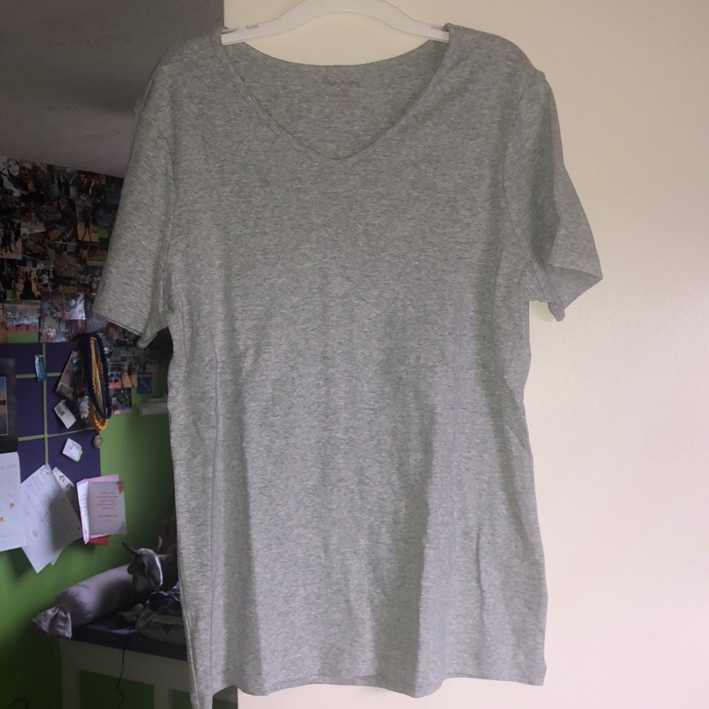 Gray top